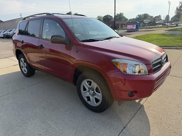 Toyota RAV4 Base I4 4WD with 3rd Row 2007