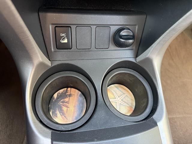 Toyota RAV4 Base I4 4WD with 3rd Row 2007
