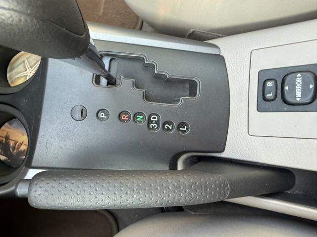 Toyota RAV4 Base I4 4WD with 3rd Row 2007