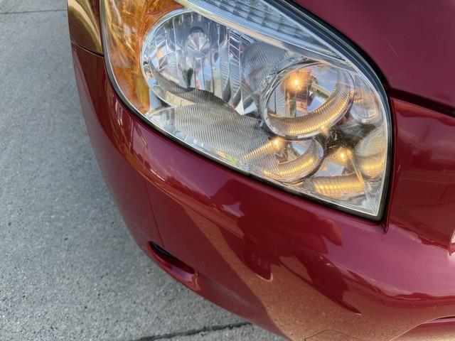 Toyota RAV4 Base I4 4WD with 3rd Row 2007