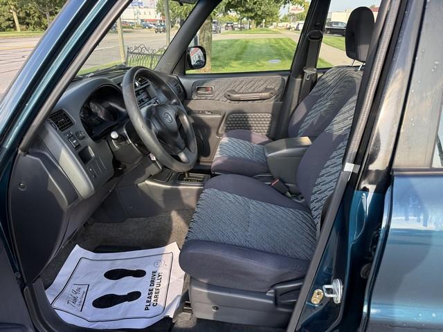 Toyota RAV4 4-Door 2WD 1999