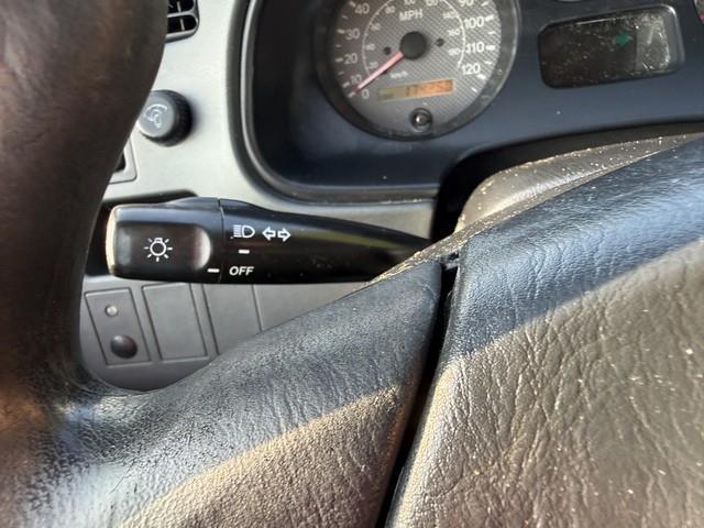 Toyota RAV4 4-Door 2WD 1999