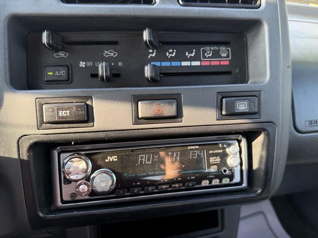 Toyota RAV4 4-Door 2WD 1999