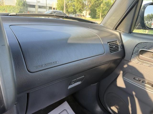 Toyota RAV4 4-Door 2WD 1999