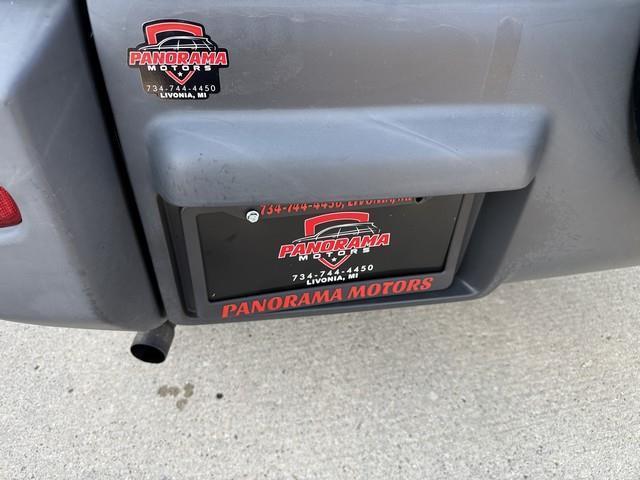 Toyota RAV4 4-Door 2WD 1999