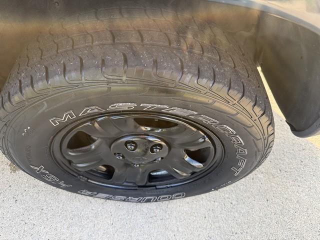 Toyota RAV4 4-Door 2WD 1999