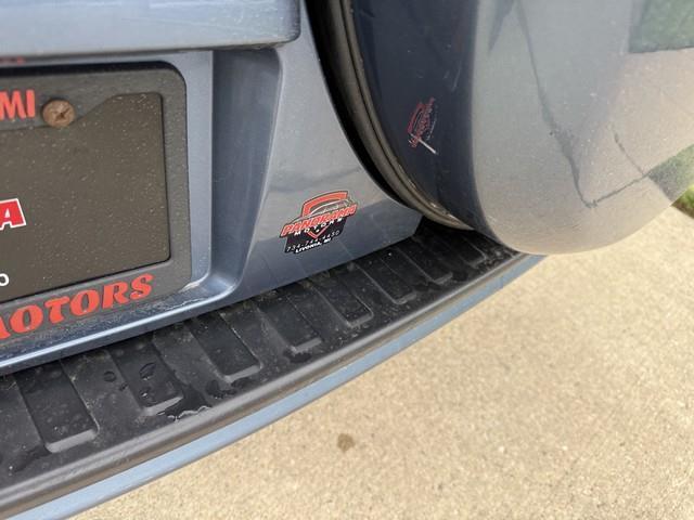 Toyota RAV4 Base V6 4WD with 3rd Row 2009