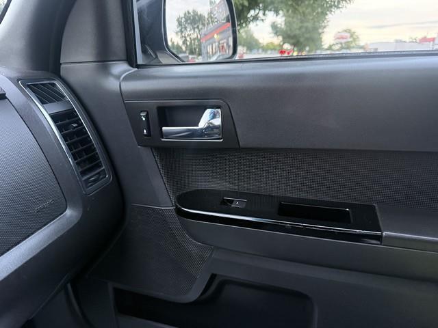 Ford Escape XLT 4WD 2010