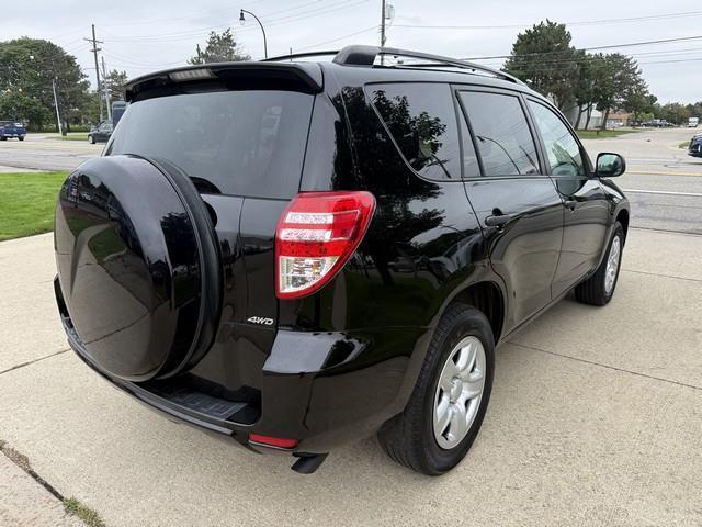 Toyota RAV4 Base I4 4WD 2011