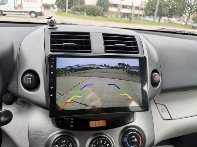 Toyota RAV4 Base I4 4WD 2011