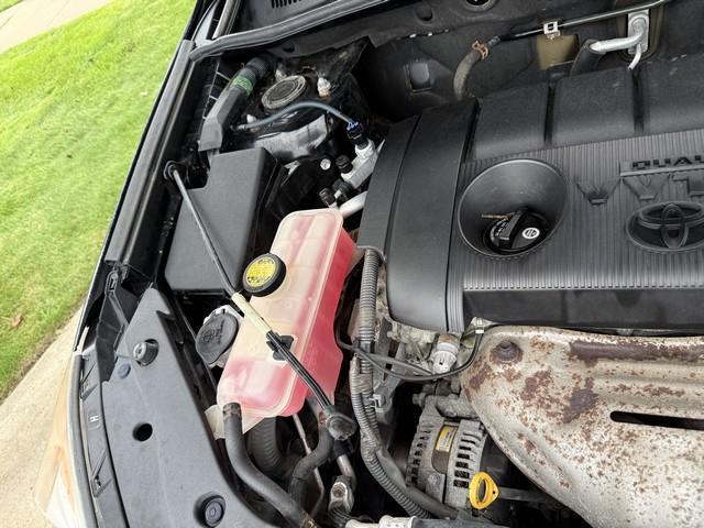 Toyota RAV4 Base I4 4WD 2011