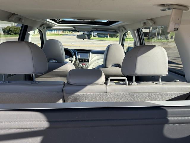 Subaru Forester 2.5X Limited 2010