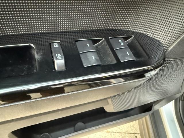 Ford Escape Limited FWD 2011