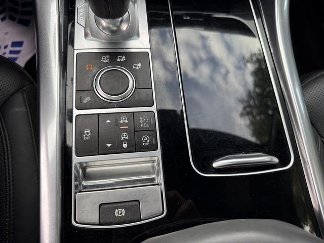 Land Rover Range Rover Sport SE 2015