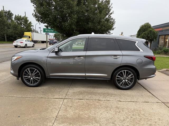 Infiniti QX60 Base AWD 2016