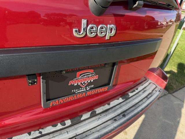 Jeep Grand Cherokee Laredo 2WD 2009