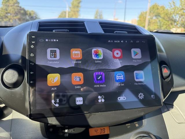 Toyota RAV4 Base I4 2WD 2012
