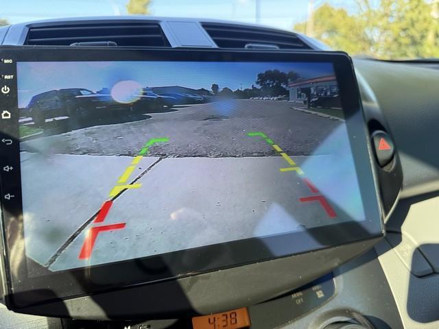 Toyota RAV4 Base I4 2WD 2012