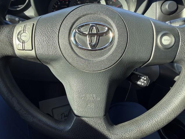 Toyota RAV4 Base I4 2WD 2012