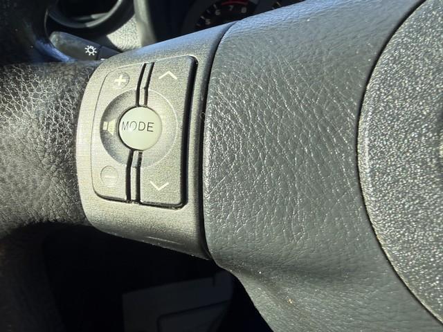 Toyota RAV4 Base I4 2WD 2012