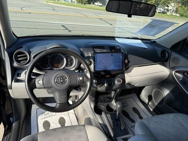 Toyota RAV4 Base I4 2WD 2012