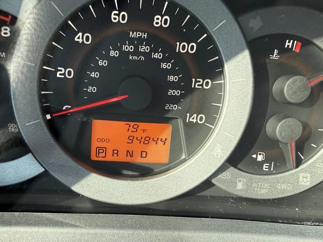Toyota RAV4 Base I4 2WD 2012