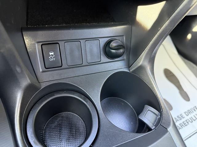 Toyota RAV4 Base I4 2WD 2012