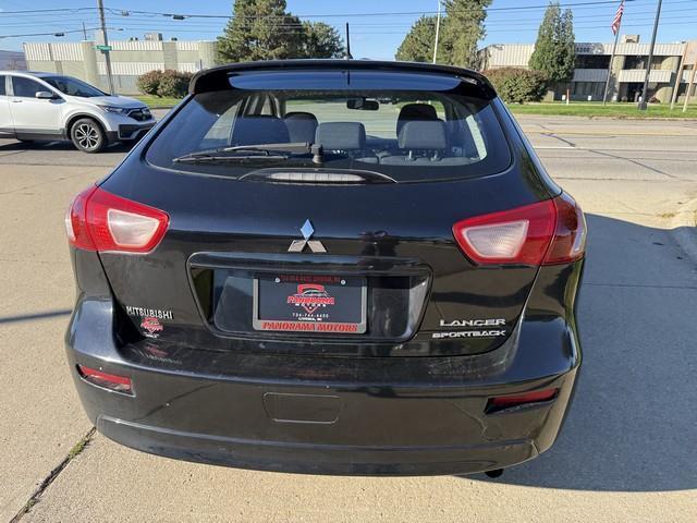 Mitsubishi Lancer Sportback ES 2011