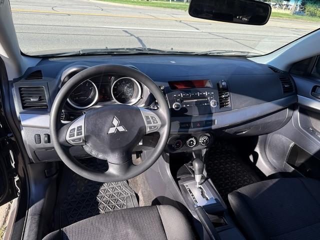 Mitsubishi Lancer Sportback ES 2011