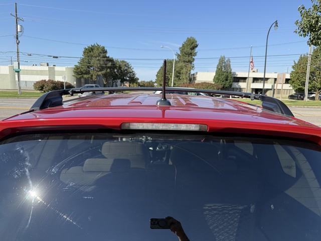 Toyota RAV4 Base I4 2WD 2010