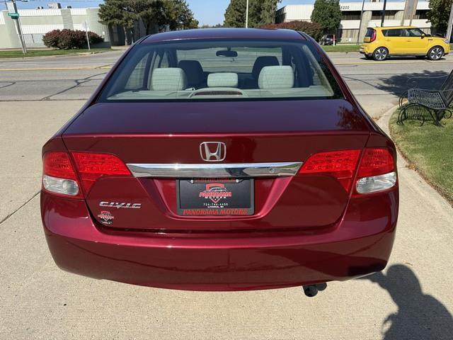 Honda Civic LX Sedan 5-Speed AT 2009