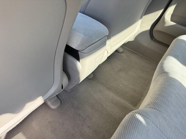 Honda Civic LX Sedan 5-Speed AT 2009