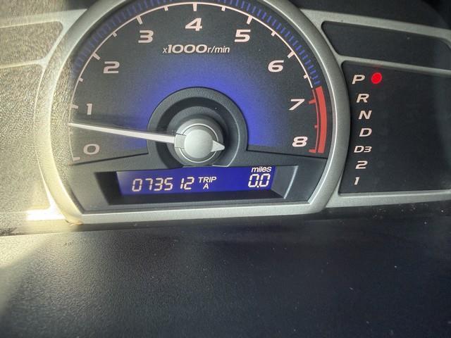 Honda Civic LX Sedan 5-Speed AT 2009