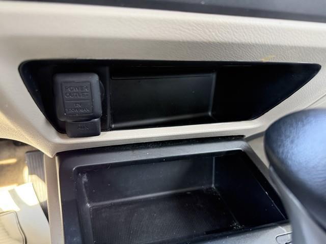 Honda Civic LX Sedan 5-Speed AT 2009