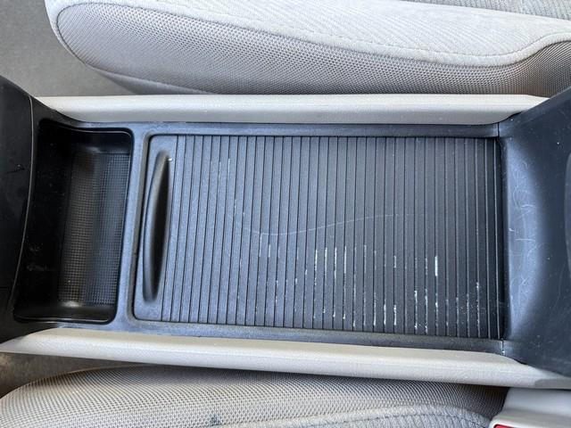 Honda Civic LX Sedan 5-Speed AT 2009