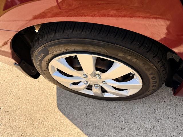Honda Civic LX Sedan 5-Speed AT 2009