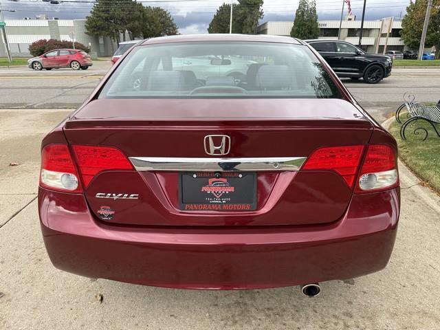 Honda Civic LX-S Sedan 5-Speed AT 2010
