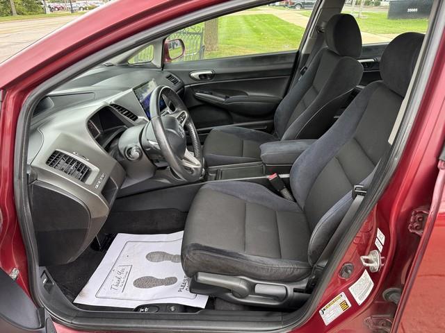 Honda Civic LX-S Sedan 5-Speed AT 2010