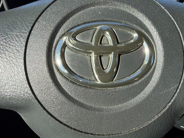 Toyota RAV4 Base I4 2WD 2011