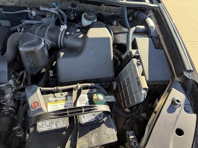 Toyota RAV4 Base I4 2WD 2011