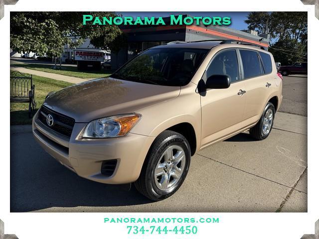 Toyota RAV4 Base I4 2WD 2011