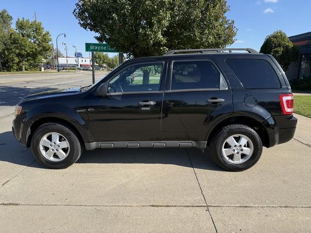 Ford Escape XLT FWD I4 2009