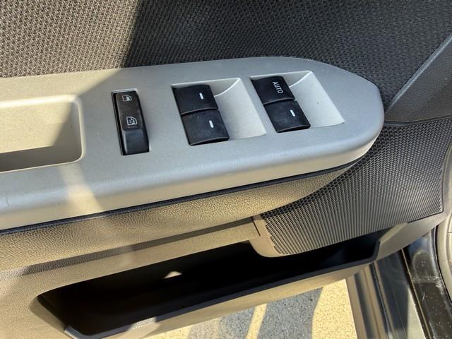 Ford Escape XLT FWD I4 2009