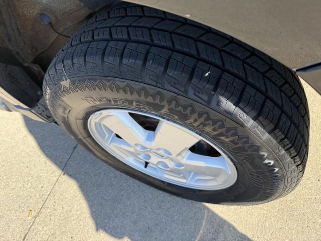 Ford Escape XLT FWD I4 2009