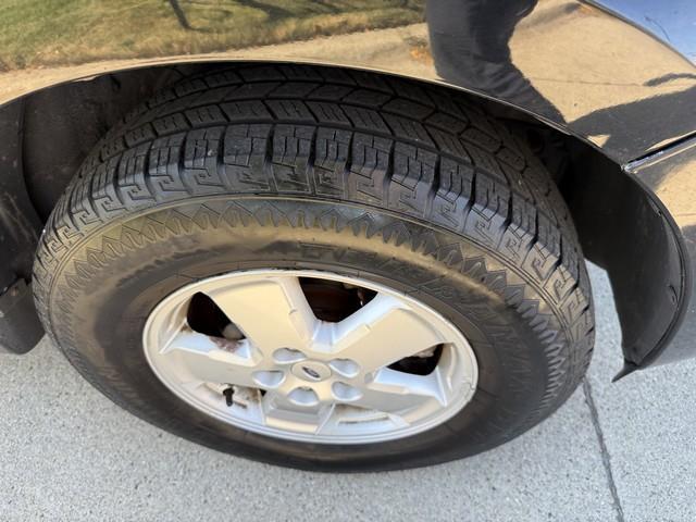 Ford Escape XLT FWD I4 2009