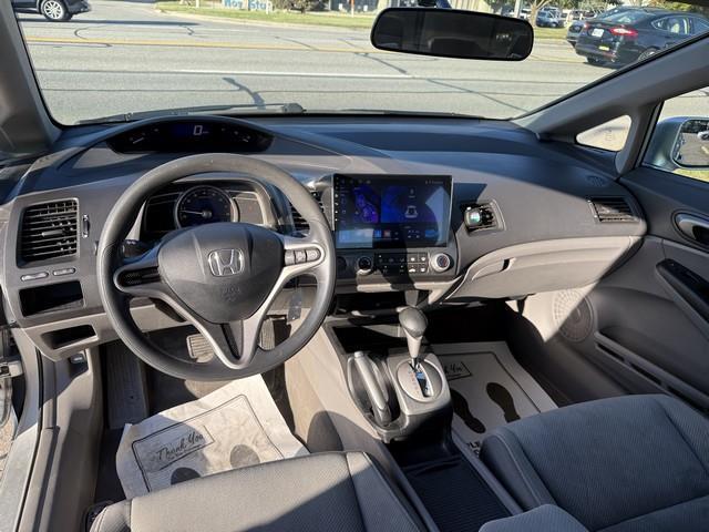 Honda Civic LX Sedan 5-Speed AT 2010
