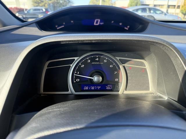 Honda Civic LX Sedan 5-Speed AT 2010