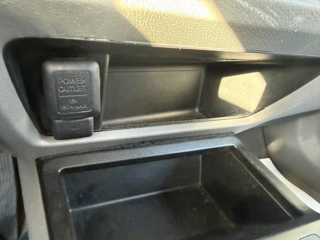 Honda Civic LX Sedan 5-Speed AT 2010