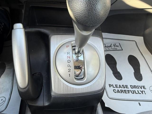 Honda Civic LX Sedan 5-Speed AT 2010