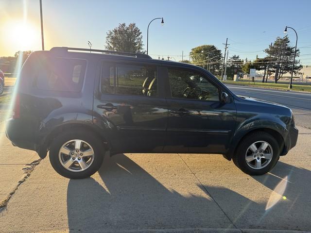 Honda Pilot EX-L 2WD 5-Spd AT with DVD 2010